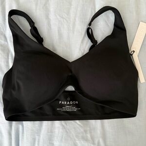 Paragon Black Women's Wireless Seamless Bra